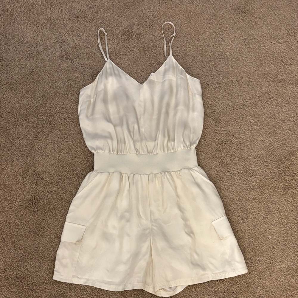 Cinq à Sept Twill Amia
Jumpsuit S $395